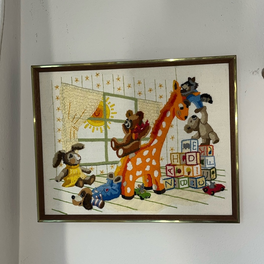 Handmade Vintage Nursury Animals Crewel Embroidery on Muslin - Picture 2 of 11